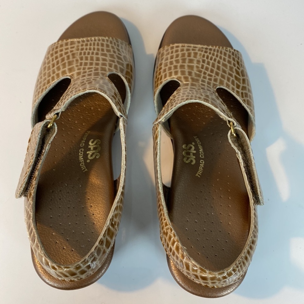 SAS Suntimer Heel Strap Sandal in Beige Croc Color Size 7S(slim) - Picture 8 of 15